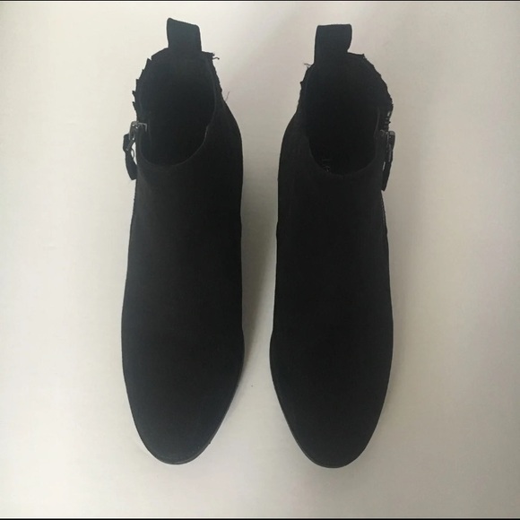 Lexi & Abbie Black Ankle Booties - Picture 3 of 8